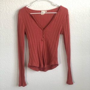 V-Neck button long sleeve